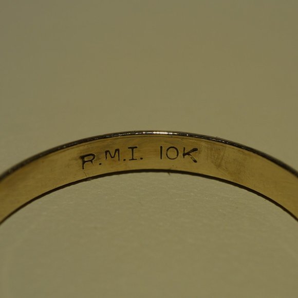 10KY gold Size 12 Wedding band - Picture 5 of 6